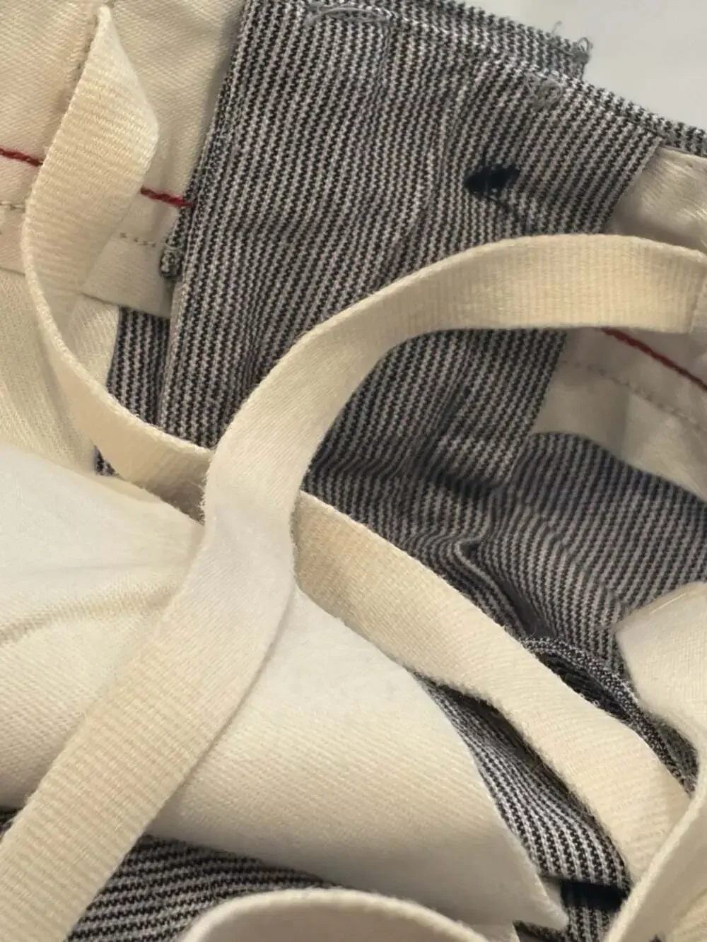 Banana Republic Pants Men's 33x34 Relaxed Fit Grey/White Stripe Relax  Fit Linen